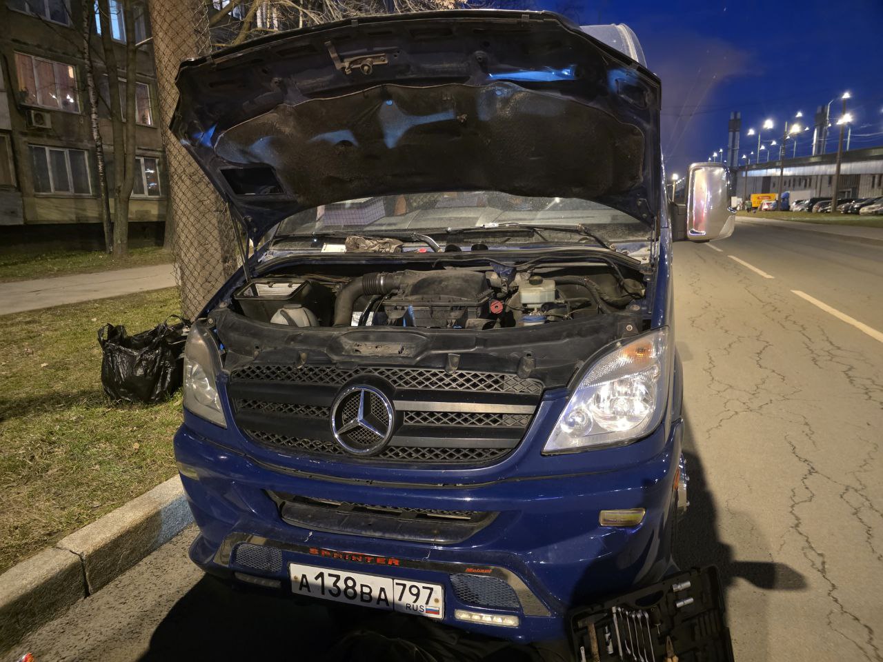 Замена приводного ремня на Mercedes Sprinter